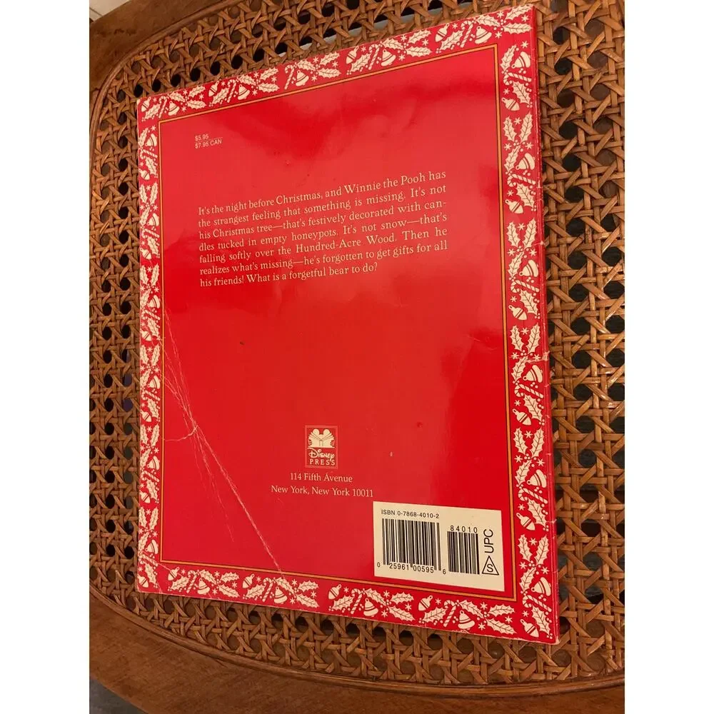 Walt Disney's Winnie the Pooh's Christmas 1991 First Paperback Edition